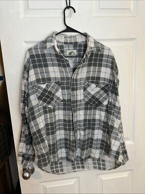 Vintage Gray and White Plaid Flannel Shirt